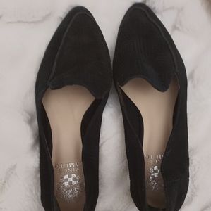 Vince Camuto flats size 8